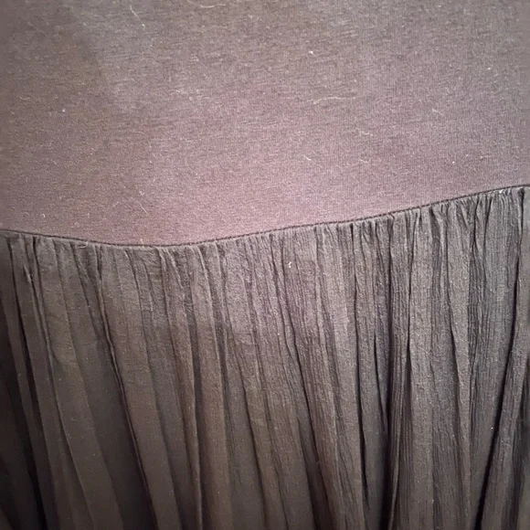 Black DKNY fit and flare dress size M - Picture 2 of 3